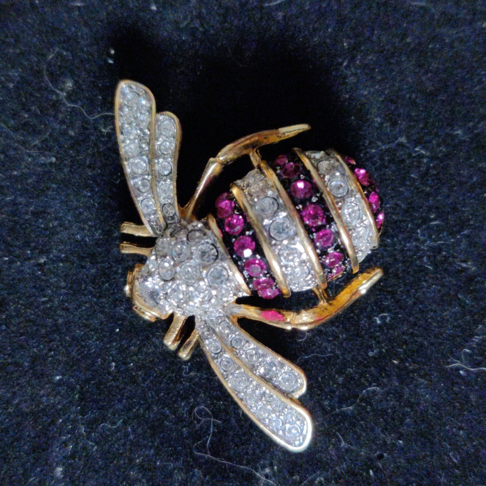 Joan Rivers RARE royal purple stripe bee brooch pin